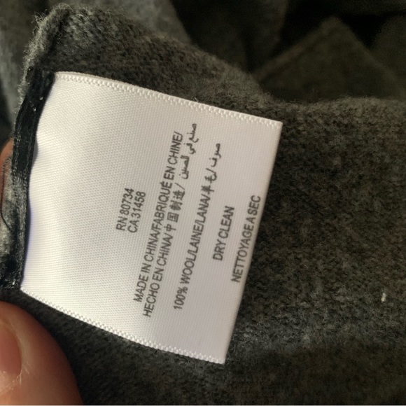 BCBG sweater dress / tunic with edgy zipper details Sz Medium - Picture 9 of 9